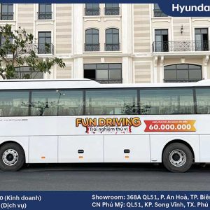 Giá xe 47 chỗ Universe mới nhất