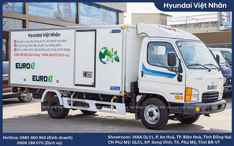 Xe tải thùng đông lạnh 2 tấn Hyundai N250SL