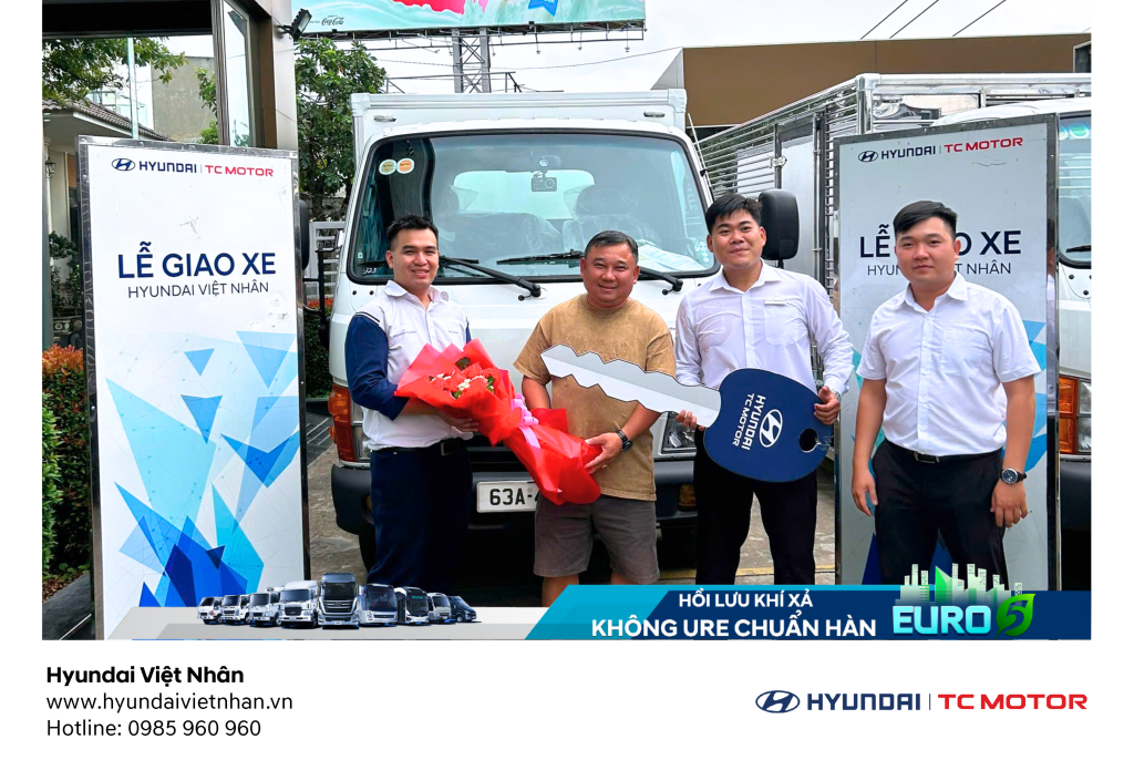 bàn giao xe tháng 6