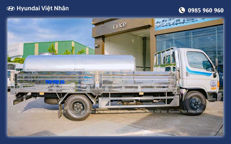Hyundai 7 tấn gắn bồn chở nước